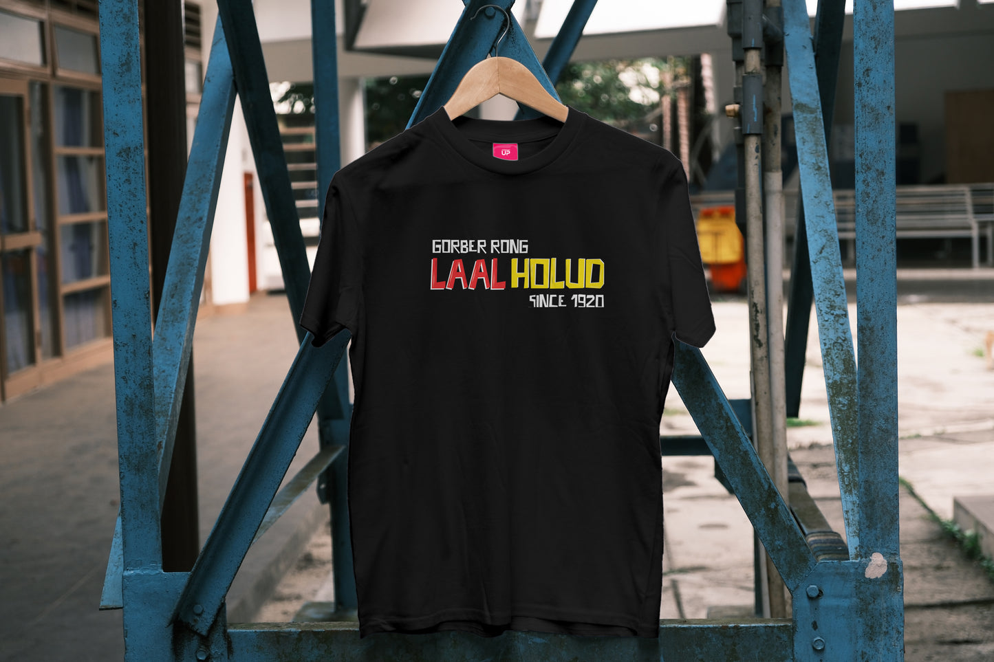 Lal Holud Fan Tshirt